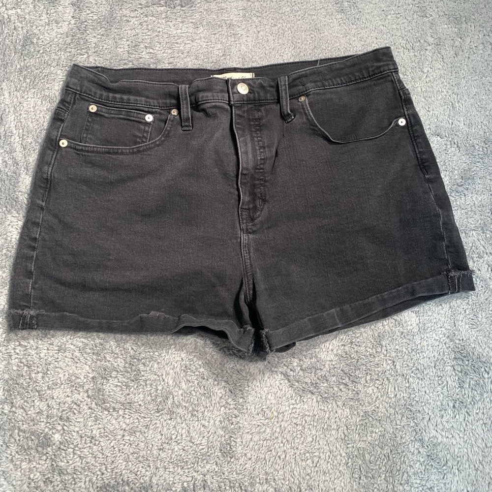 Madewell high-rise Black Denim Shorts 32